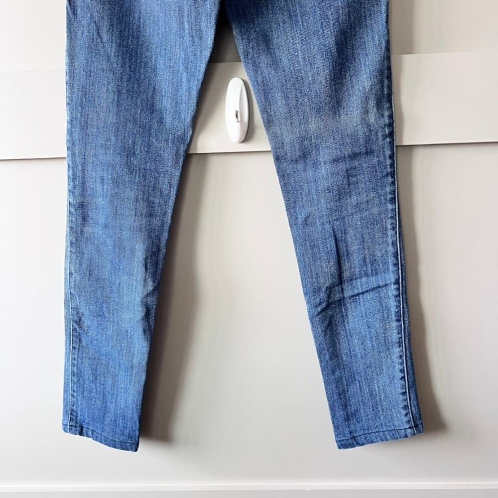 James Jeans Women's Skinny Jeans Blue Wash Stretch Denim Size 26 James Twiggy - Picture 8 of 13
